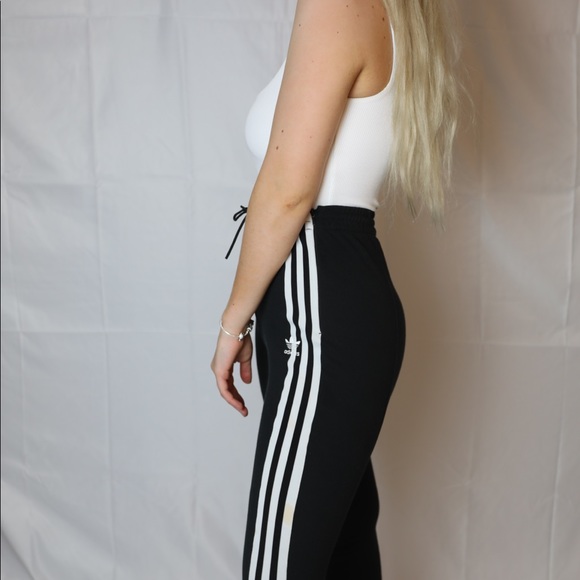 Adidas UO exclusive black 3 stripe track pants - Picture 3 of 5